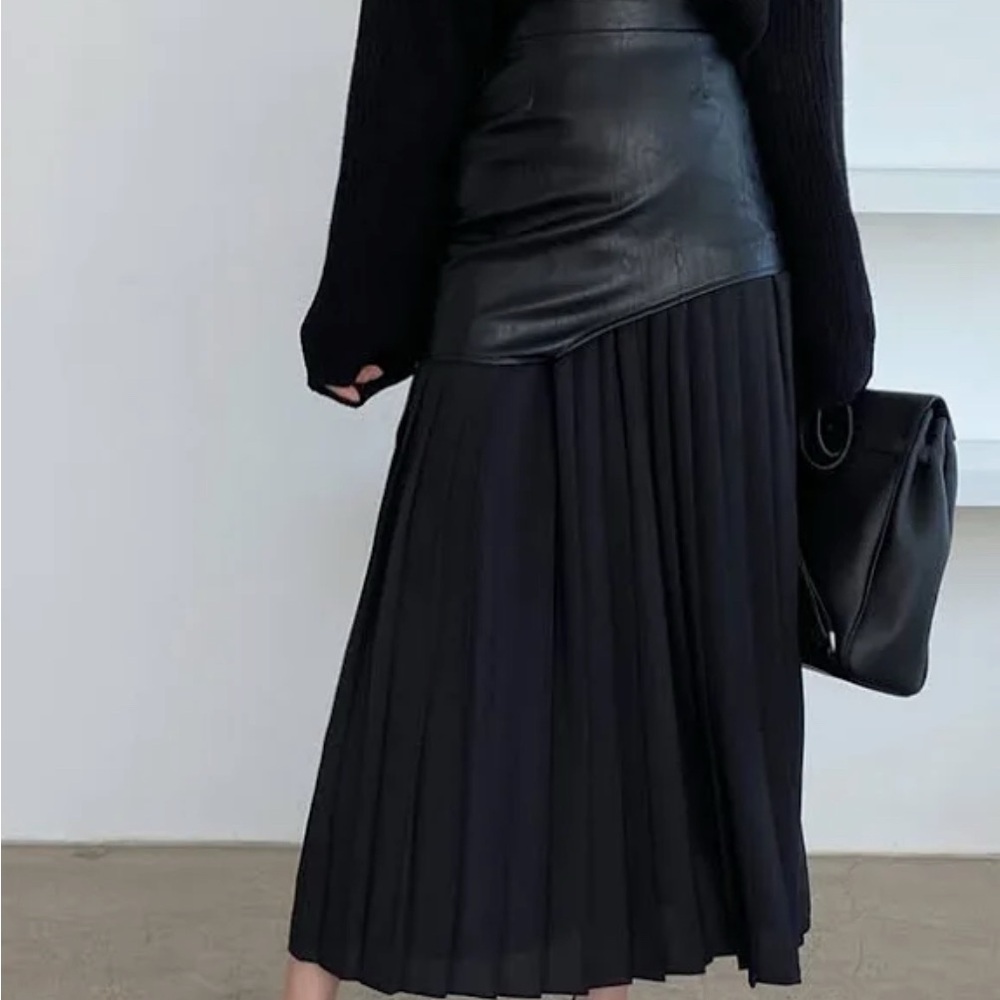 Commense asymmetrical pleated skirt